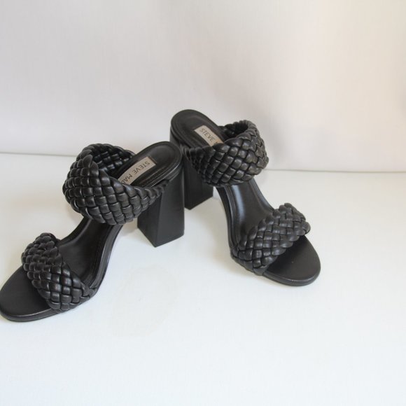 Steve Madden Tangle Black Sandal Size 6 - Picture 2 of 12
